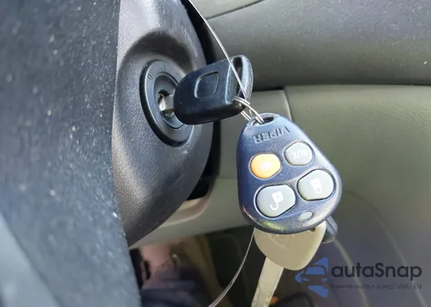 2005 Honda Accord 2.4 Dx from USA, damaged, VIN 1HGCM561X5A136380